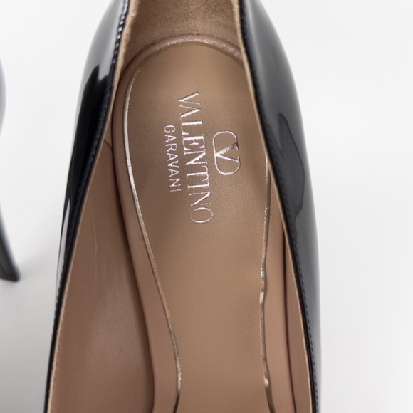 Valentino Garavani Rockstud Patent Leather Black Pumps Stiletto Size 40 EU 10 US - Picture 5 of 9